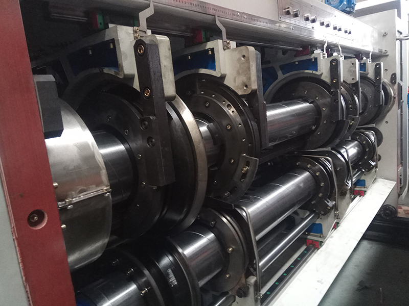 Combiné Imprimeur Flexo Par-Dessus avec Sécheur et Mitrailleuse